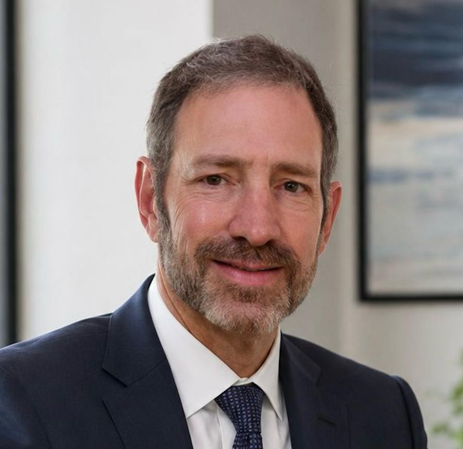 Portrait of David Fineberg, MD, MBA, founder of DF Clinical